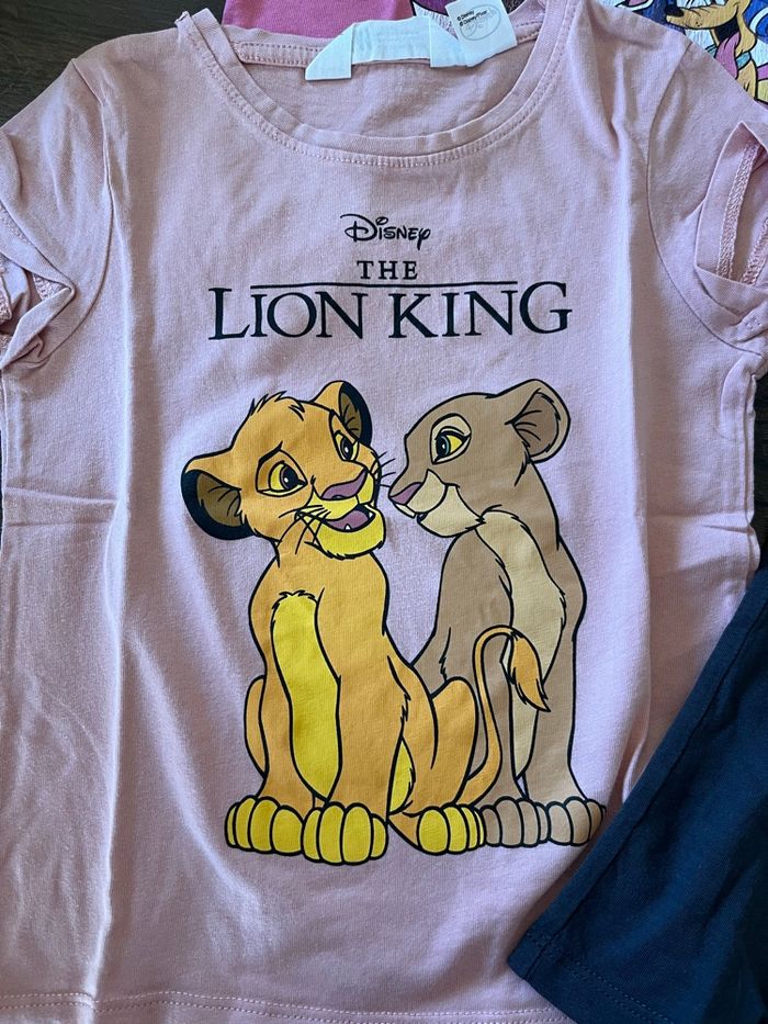 Lot 4 t-shirts Disney de chez H&M - photo numéro 6