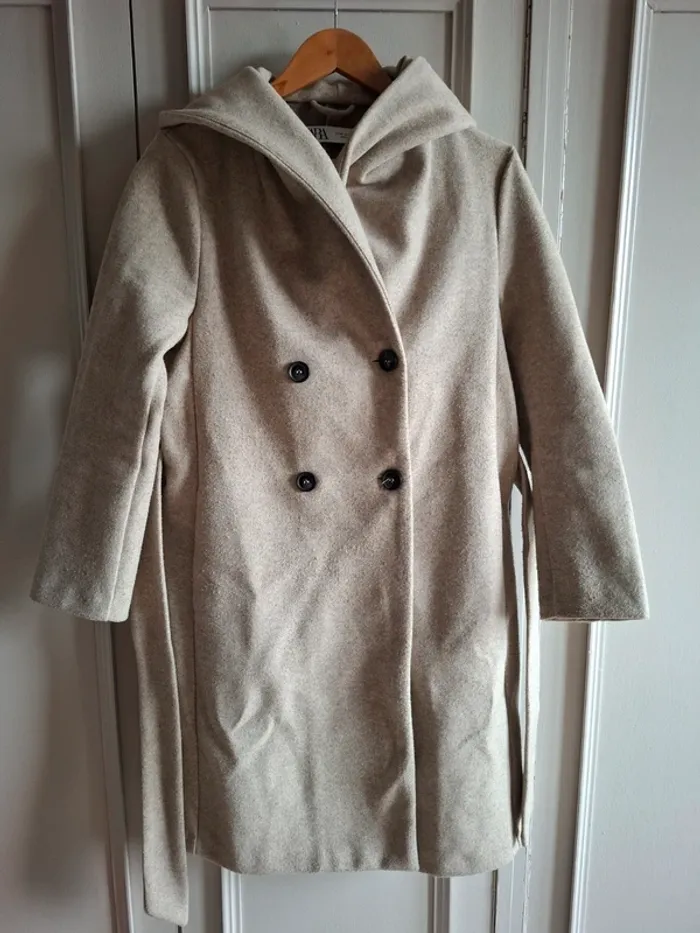 Trench en polyester à capuche Zara - photo numéro 2
