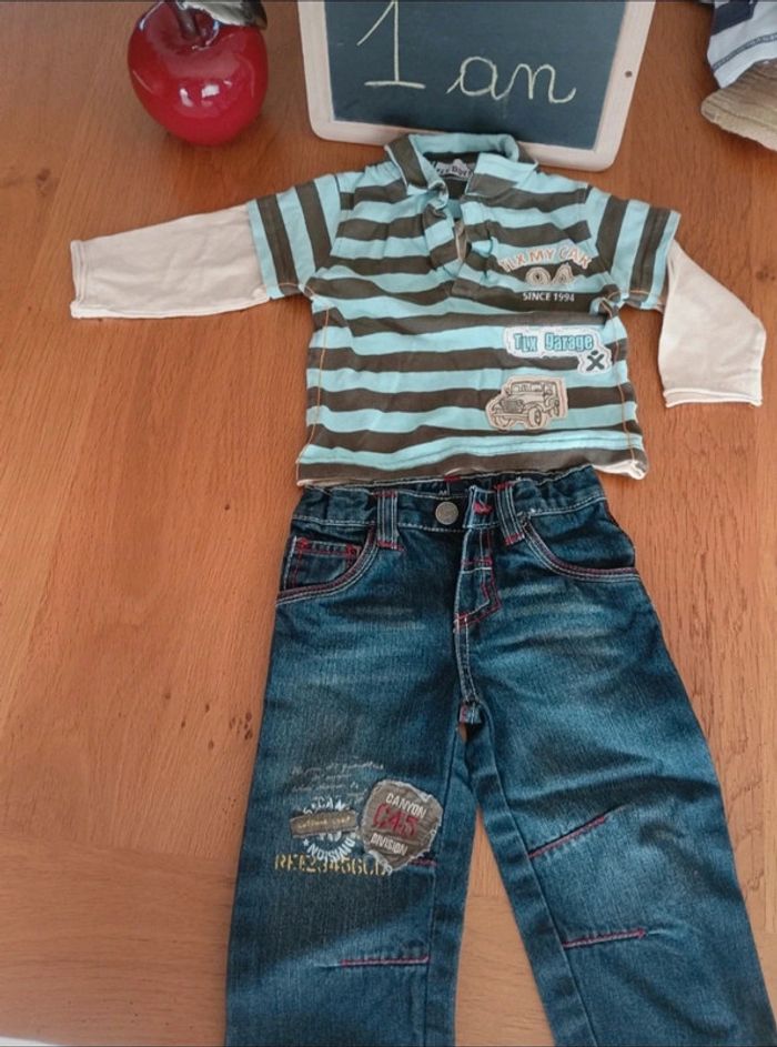 Ensemble jean et polo taille 1 an en très bon état
