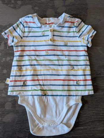 T-shirt manches courtes body intégré