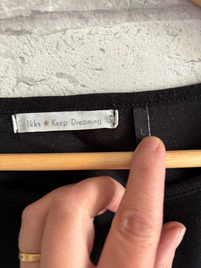Tee shirt Ikks taille L ( 18 ans) - photo numéro 3