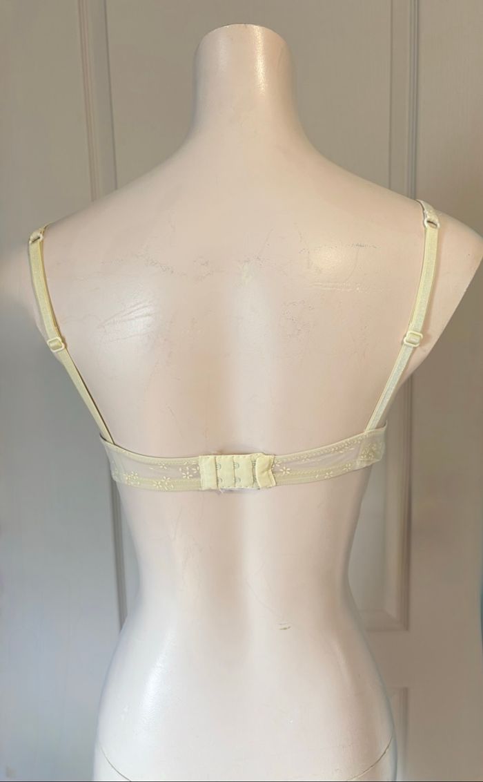 🌸 Soutien-gorge jaune pastel 90B – Armatures & Rembourrage – TBE - photo numéro 3