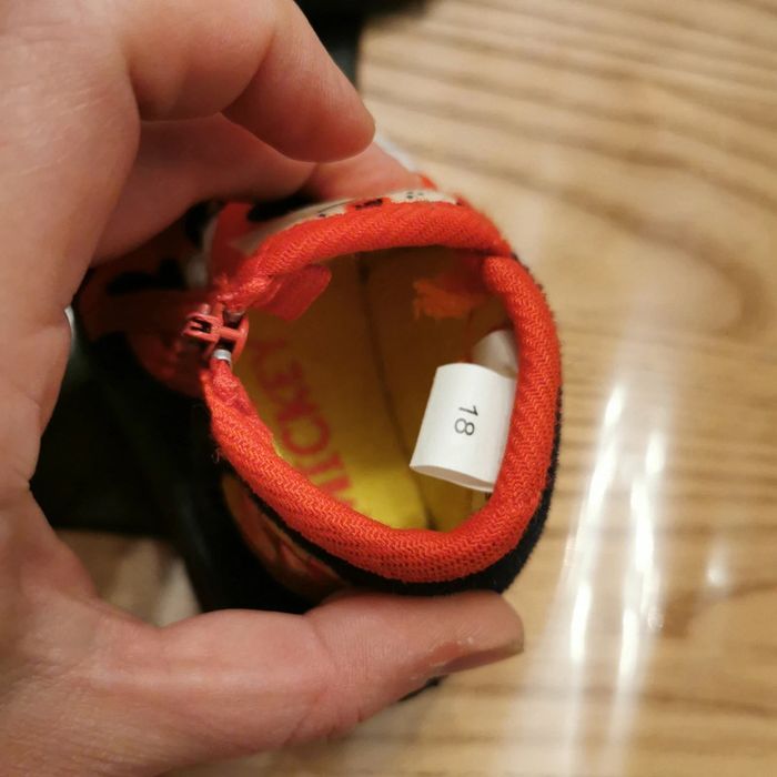 Chaussons 18 - photo numéro 2