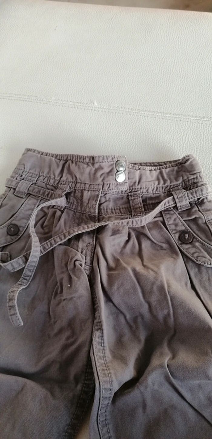 Pantalon gris clair 2 ans - photo numéro 4