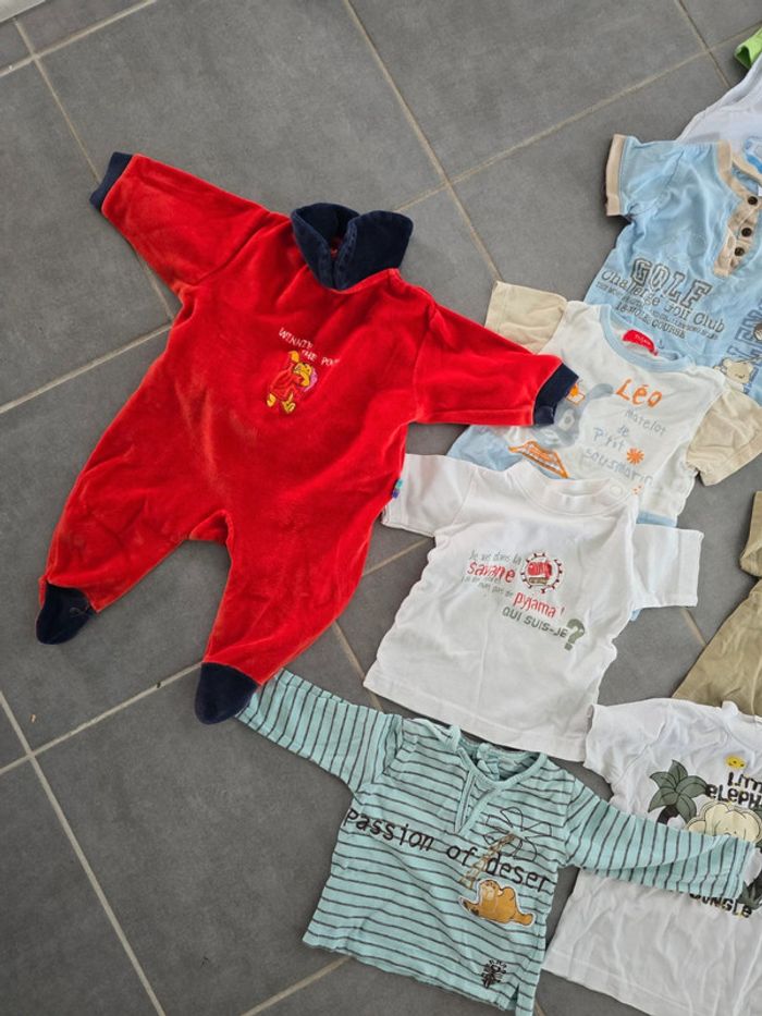 Gros lot vêtements 6 mois - photo numéro 5