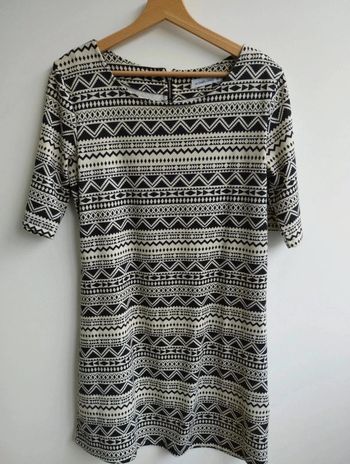 Robe motifs ethniques noire & crème taille 42