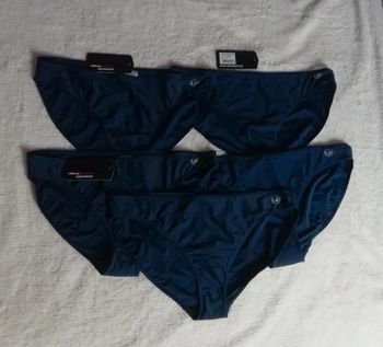 Neuves : Lot de 5 culottes de sport coloris Bleu marine