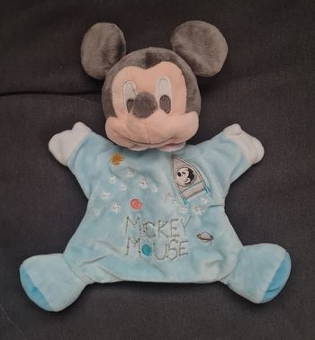 Doudou marionnette Mickey bleu - Planètes / Fusée- Disney