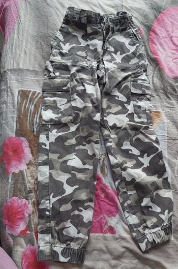 Pantalon cargo militaire taille 12ans 2xs kiabi