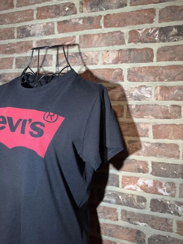T-shirt Levi's noir Taille M / 38 - photo numéro 6