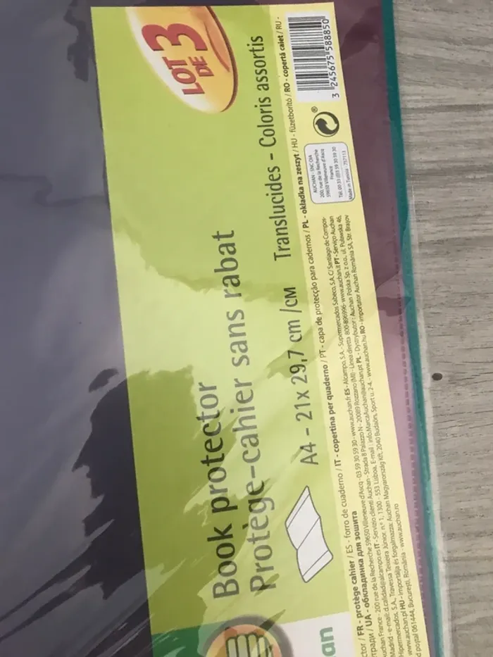 protèges cahier format a4 21x29,7 neuves jamais utilisées auchan translucides colorés - photo numéro 2
