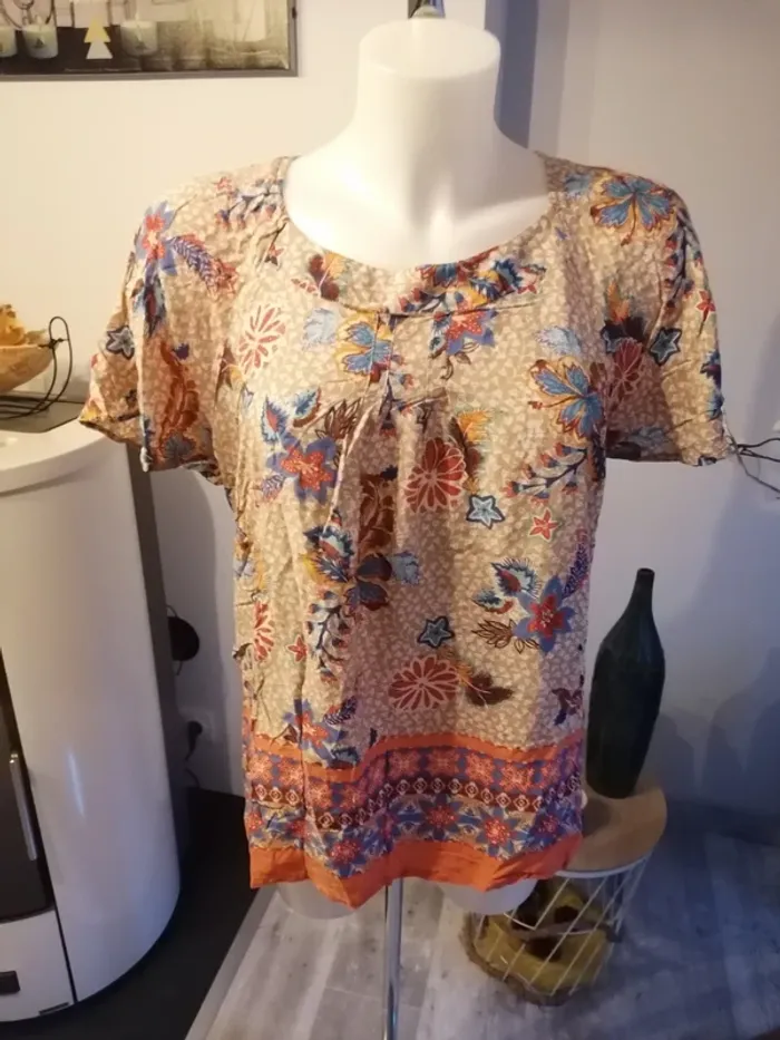 Blouse manches courtes 46 plus collection
