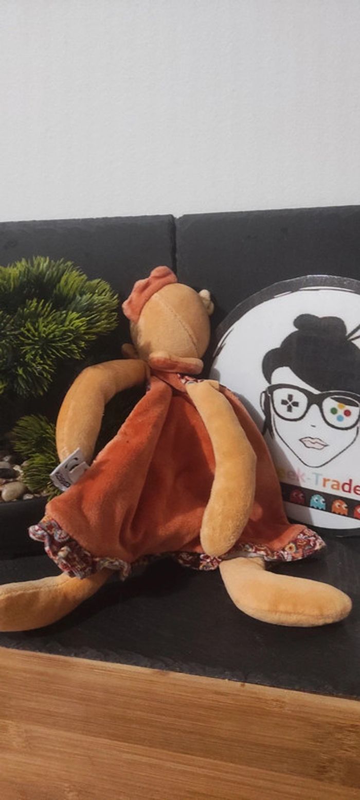 Moulin roty La grande famille doudou plat Félicie la poule orange Plat Marron - photo numéro 2