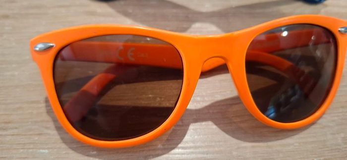 Lot lunette soleil enfant - photo numéro 5