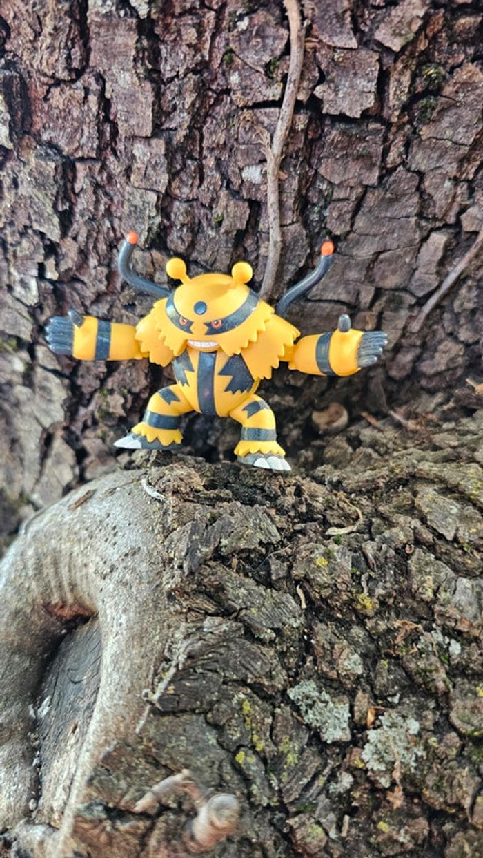 Super figurine Pokemon Nintendo Elekable