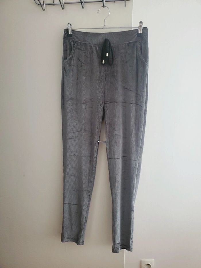 Pantalon gris souple TS/M