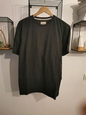 Tee-shirt taille XL