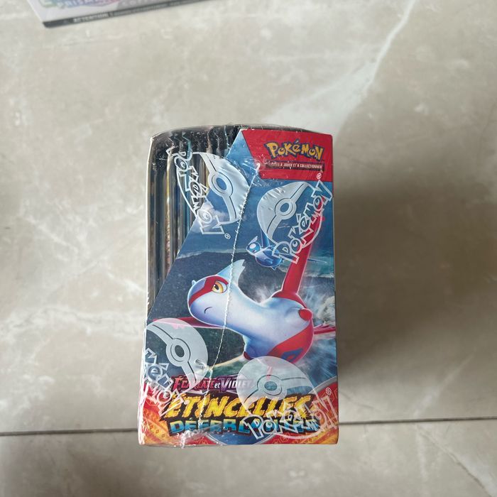 Display Étincelles déferlantes Pokémon - photo numéro 6