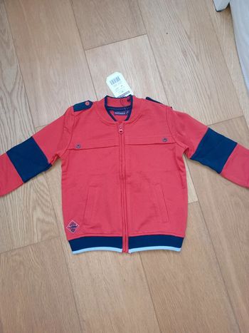 Gilet garcon 4 ans neuf