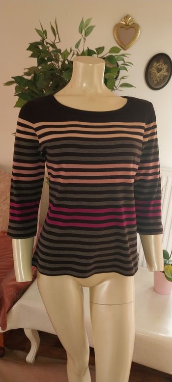 Sweat/ pull fin rayé excellent état taille M