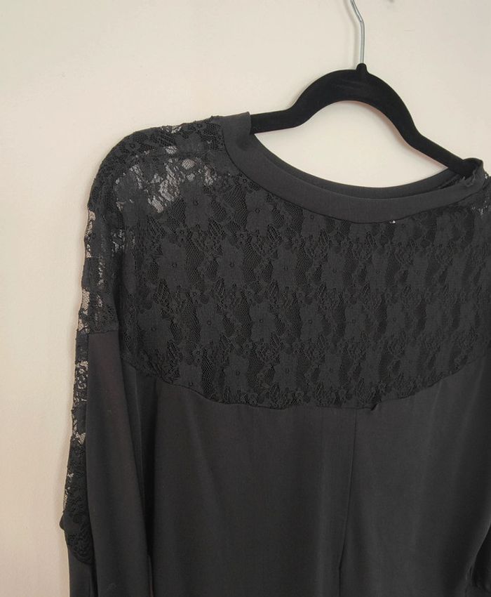 T-shirt femme dentelle dans le dos - photo numéro 4