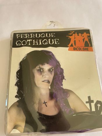 Perruque gothique 