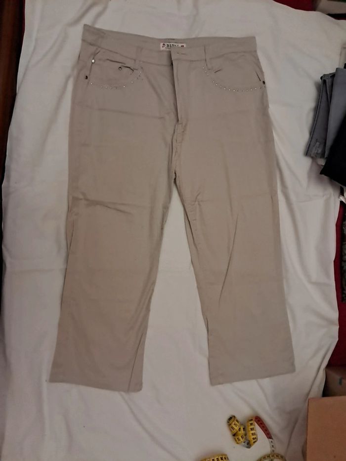 Pantacourt taille 46/48