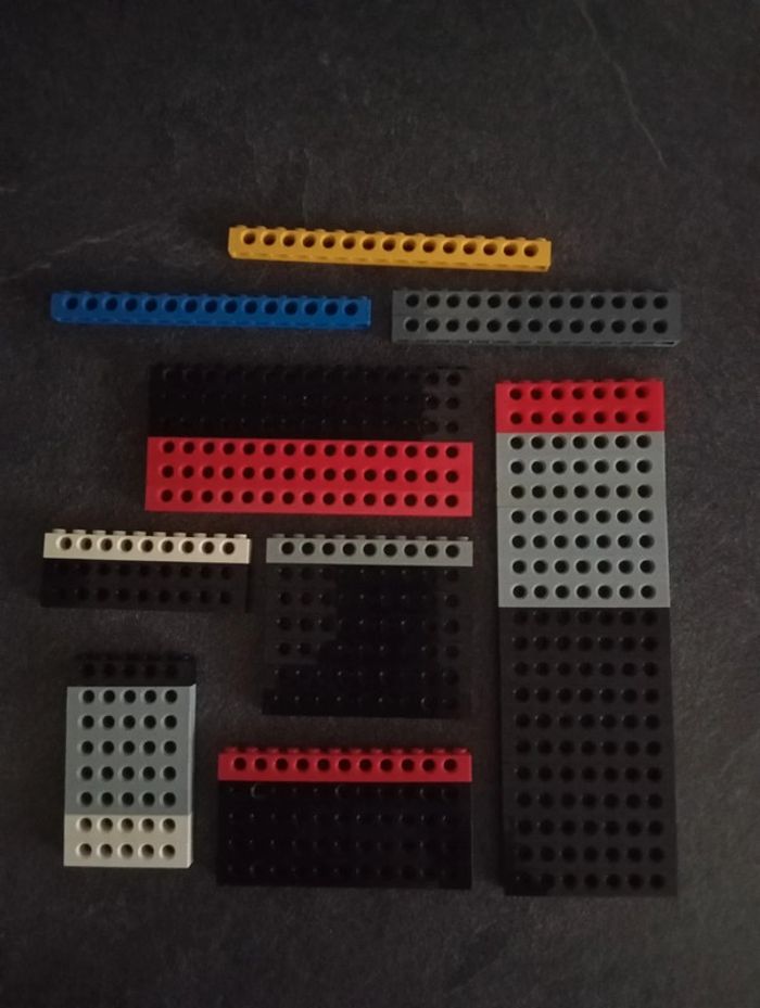 Lego technic,brick holes. - photo numéro 2