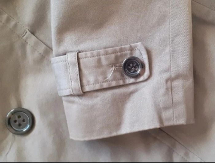 Très beau trench Etam. Taille 40. Très bon état - photo numéro 8