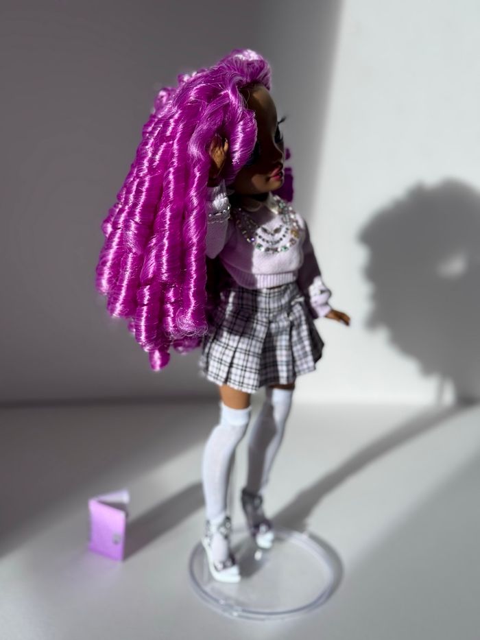 Lilac Rainbow High - photo numéro 4