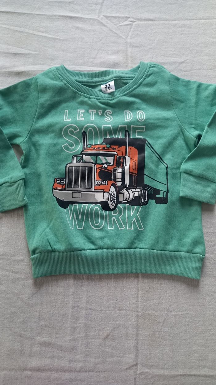 Sweat camion 92 cm neuf