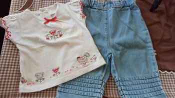 Lot de 2 Vêtements pour demoiselles 6mois