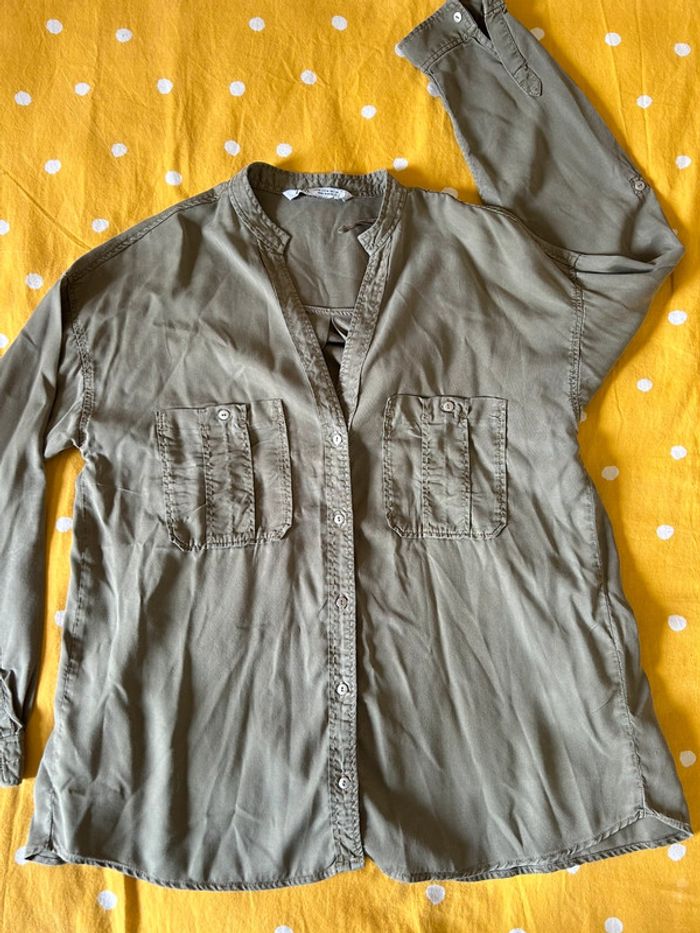 Blouse chemise kaki lyocel manches longues Zara - taille M - photo numéro 4