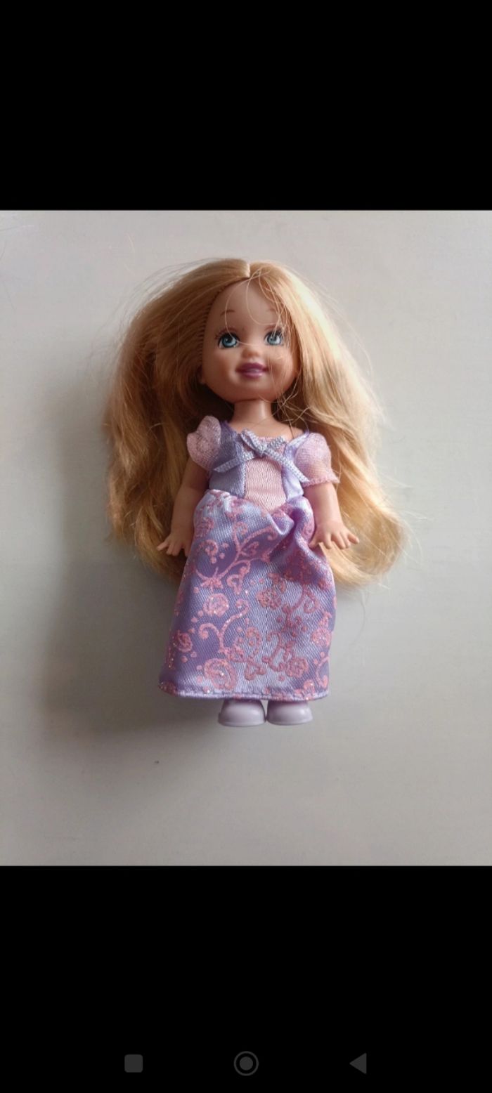 Lot poupée - photo numéro 2