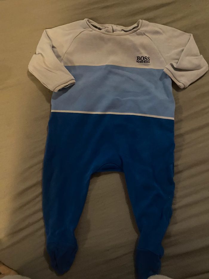 Pyjama boss - photo numéro 3