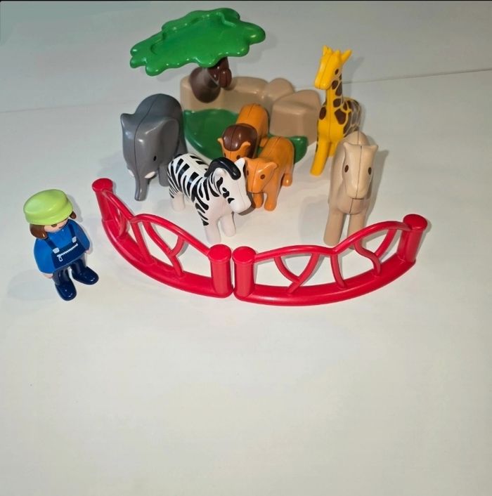 123 playmobil les animeaux de la jungle avec dresseuse