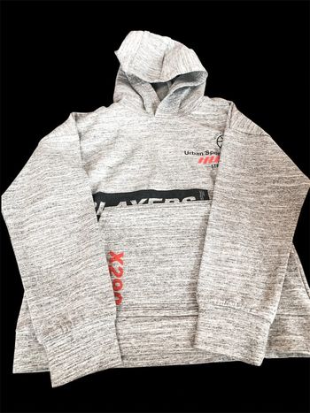 Pull gris souris à capuche