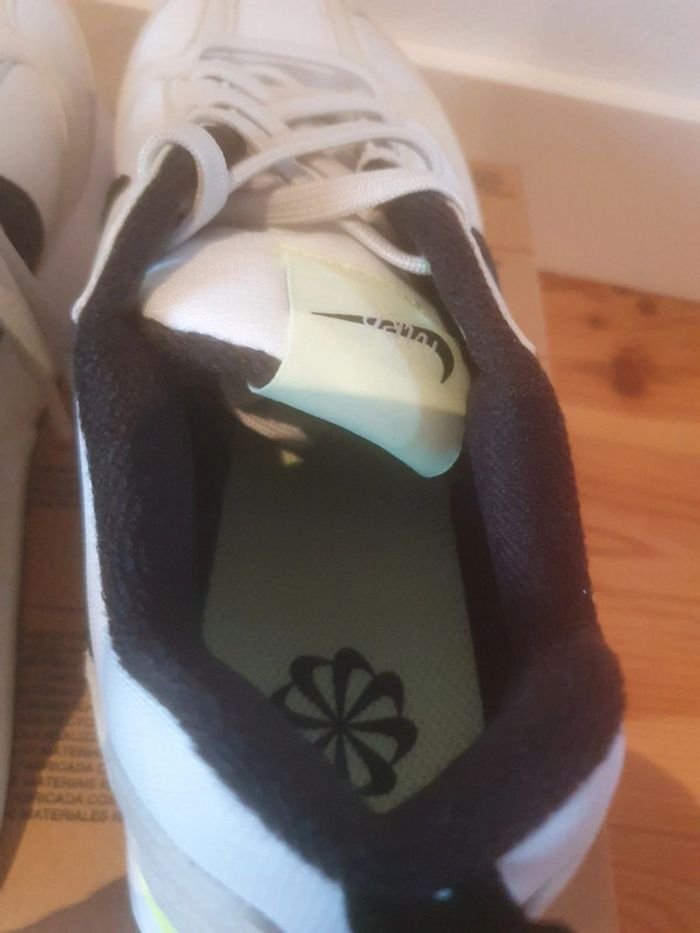 Nike Air Max (38.5) - photo numéro 7