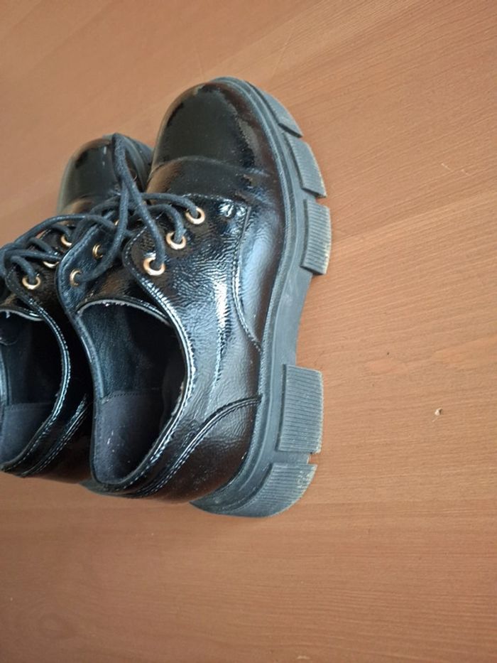 Chaussures vernies fille pointure 33 - photo numéro 9