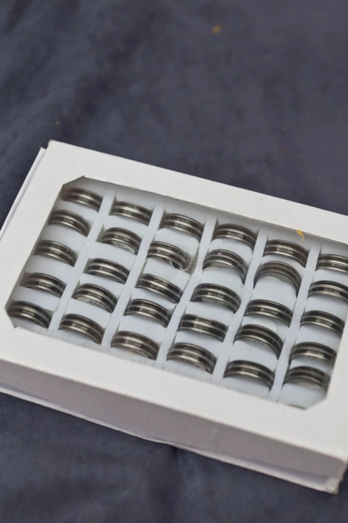 Lot de 36 bagues en acier inoxydable