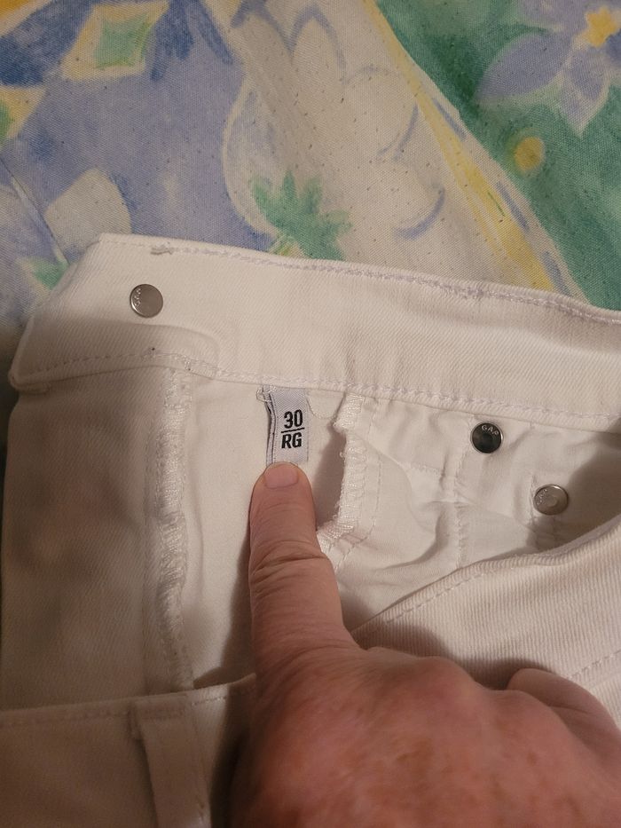 SHORT JEAN BLANC GAP - photo numéro 3