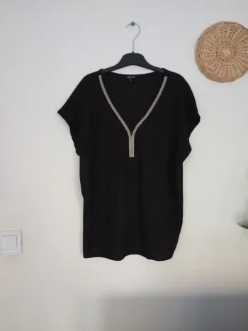 Blouse noire, mosquitos