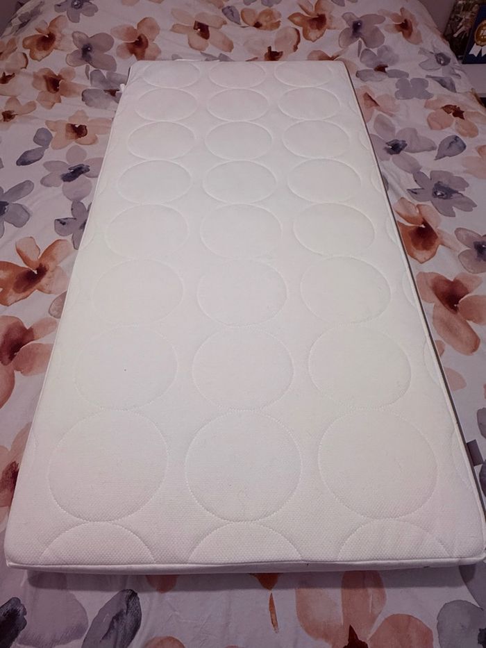 Lit bébé évolutif + matelas - photo numéro 5