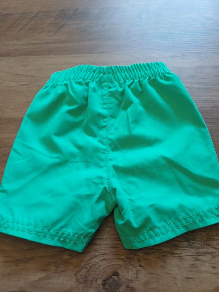 Short vert - photo numéro 4