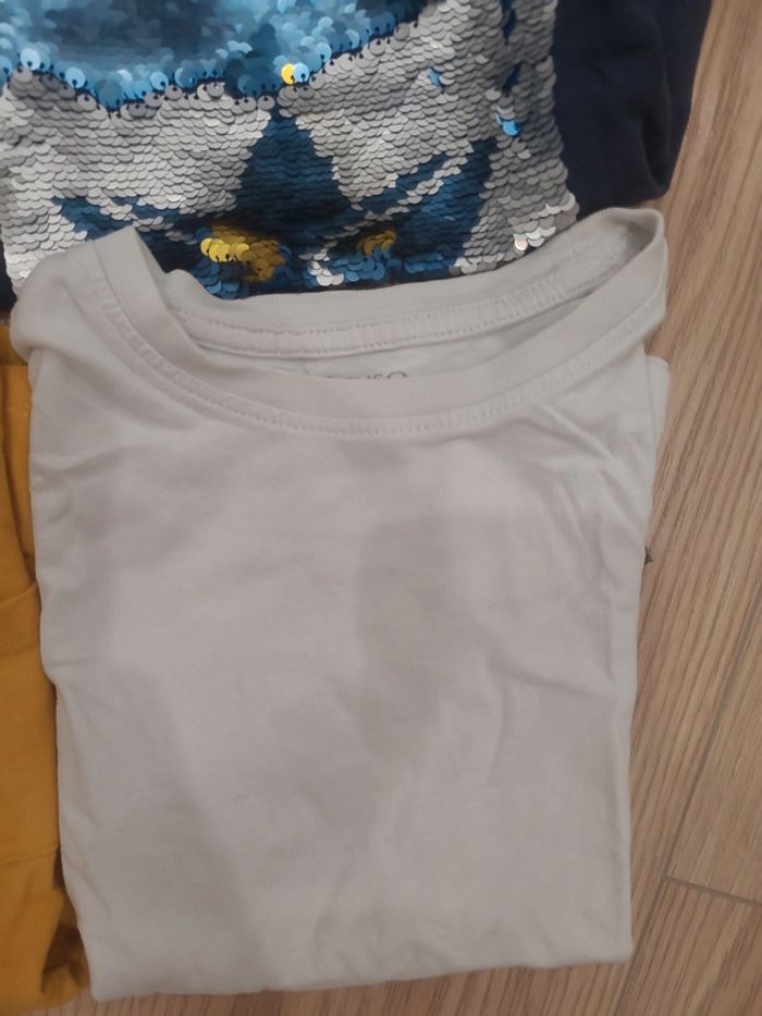 Lot 4 t shirts 6 ans - photo numéro 5