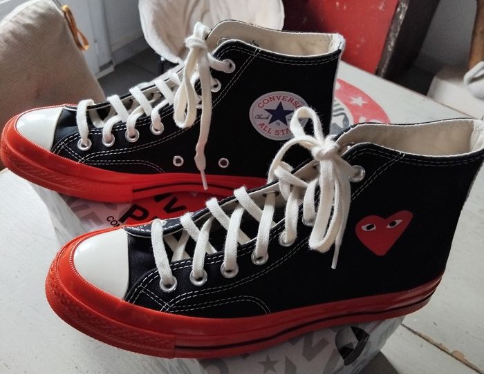 Baskets montantes COMME DES GARÇONS Play X Converse. - photo numéro 3