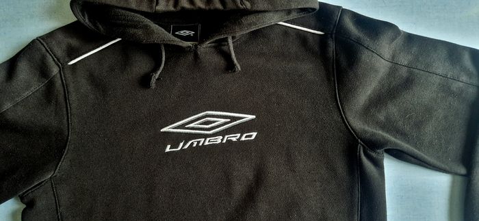 Sweat à  capuche Umbro 10 ans - photo numéro 3