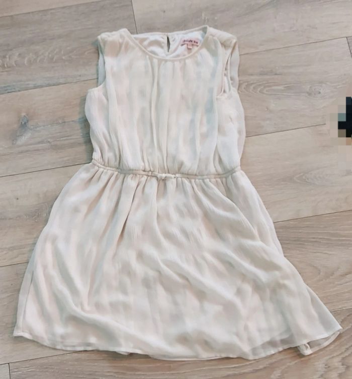 Robe courte, blanc cassé, sans manche, C&A, taile 152 - photo numéro 2