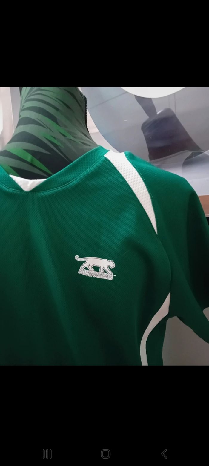 Tee-shirt taille S - photo numéro 2