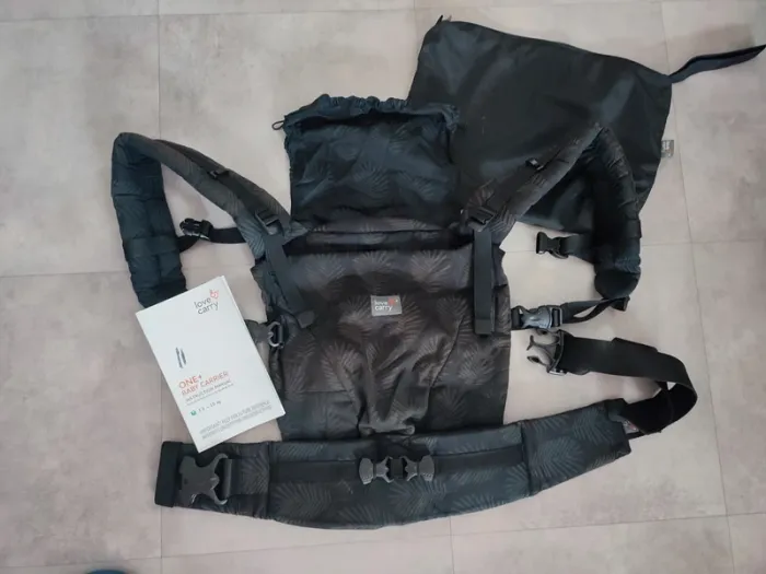 Porte bébé ONE+ Twilight Love and Carry